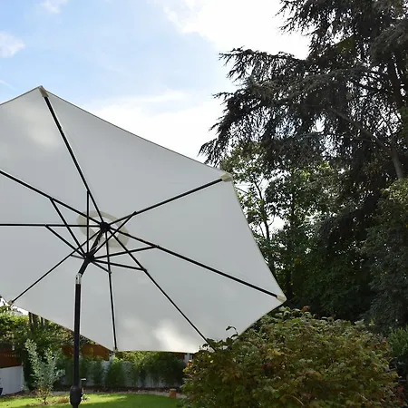 Mont לינה וארוחת בוקר פונטורסון