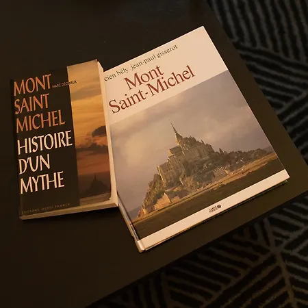 לינה וארוחת בוקר Mont