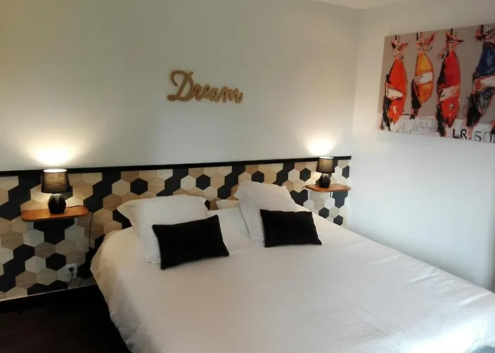 Alojamento de Acomodação e Pequeno-almoço Mont 3*